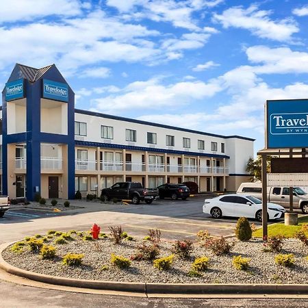 Travelodge By Wyndham Fort Wayne North Εξωτερικό φωτογραφία