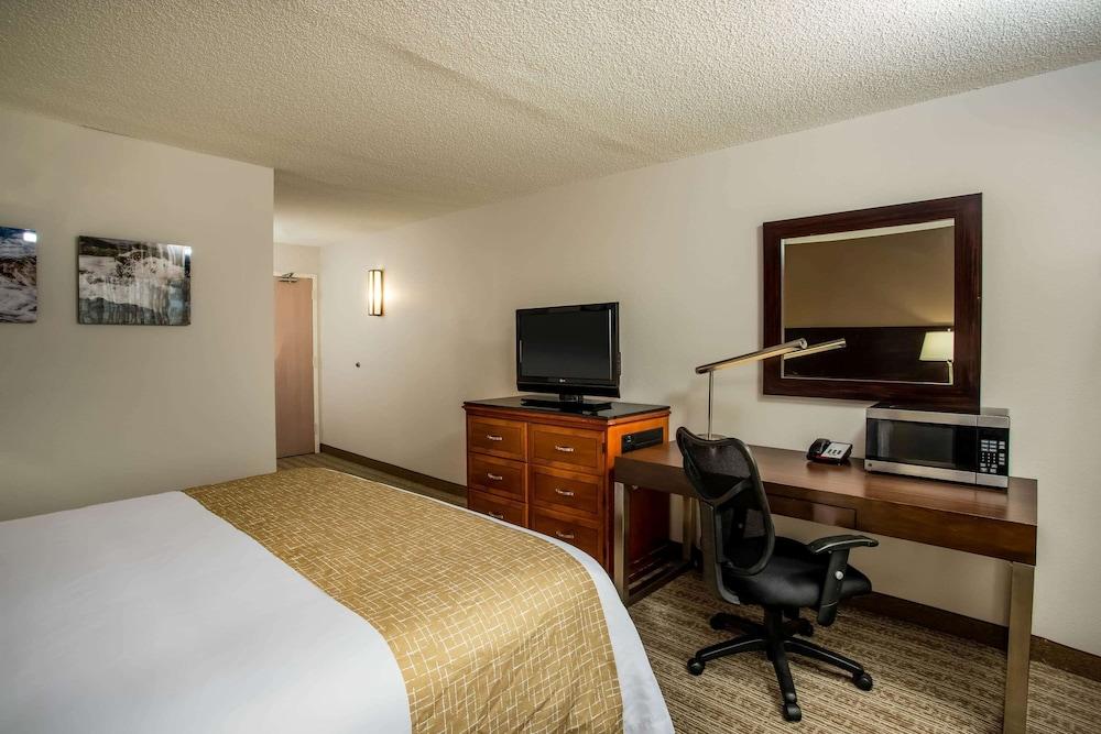 Travelodge By Wyndham Fort Wayne North Εξωτερικό φωτογραφία
